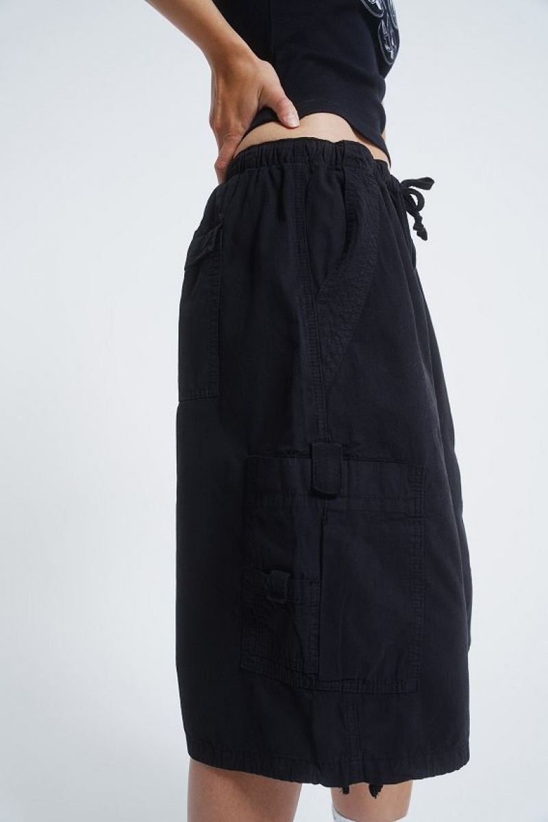 Jadedlondon Black Parachute Cargo Shorts | JADLDN24144